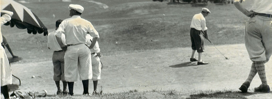 Teeing off at Maple Moor Golf Course, 7 July 1929 (PPC-5960). 